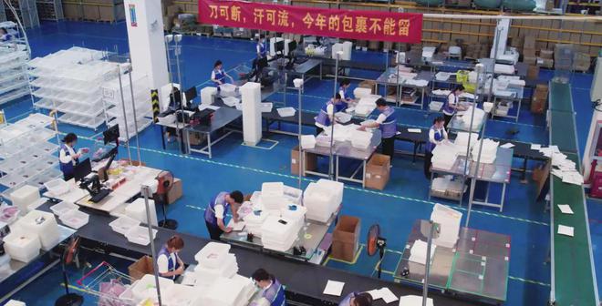 服装电商仓库管理很复杂?找专业服装云仓,轻松解决发货难题!